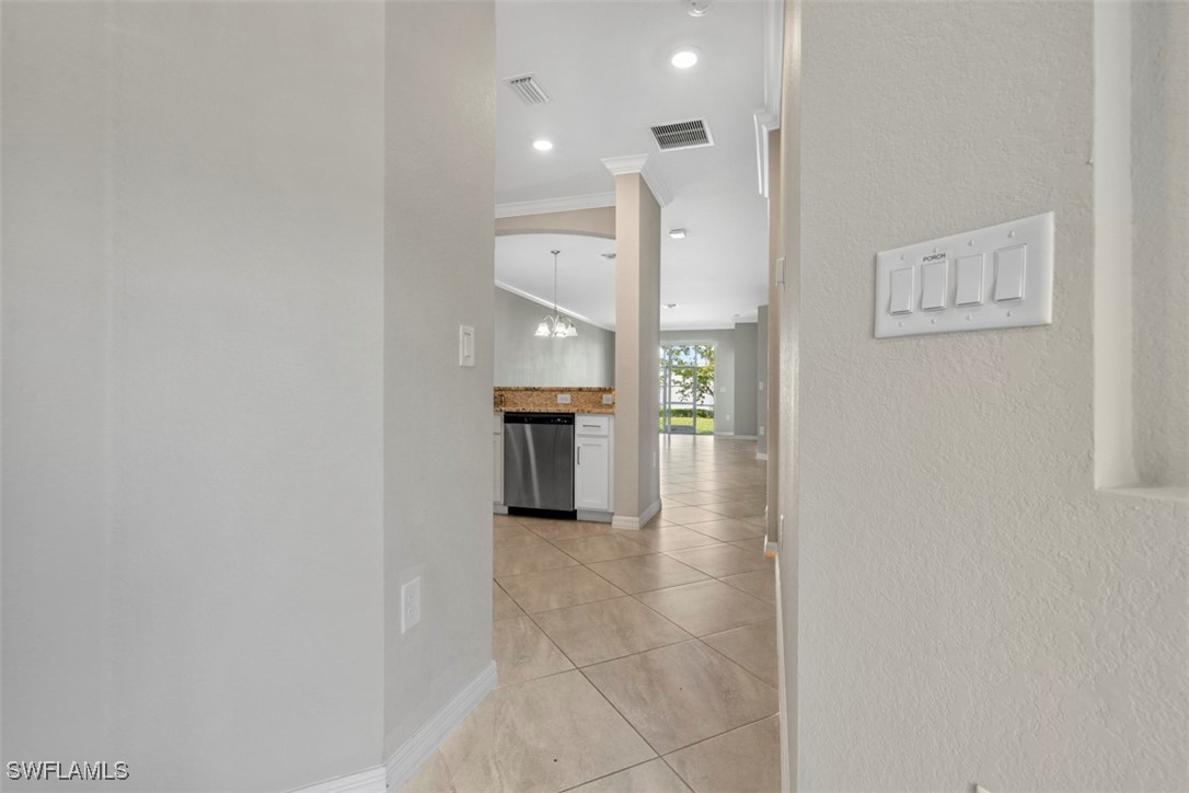 4264 Lemongrass Dr Property Photo 2