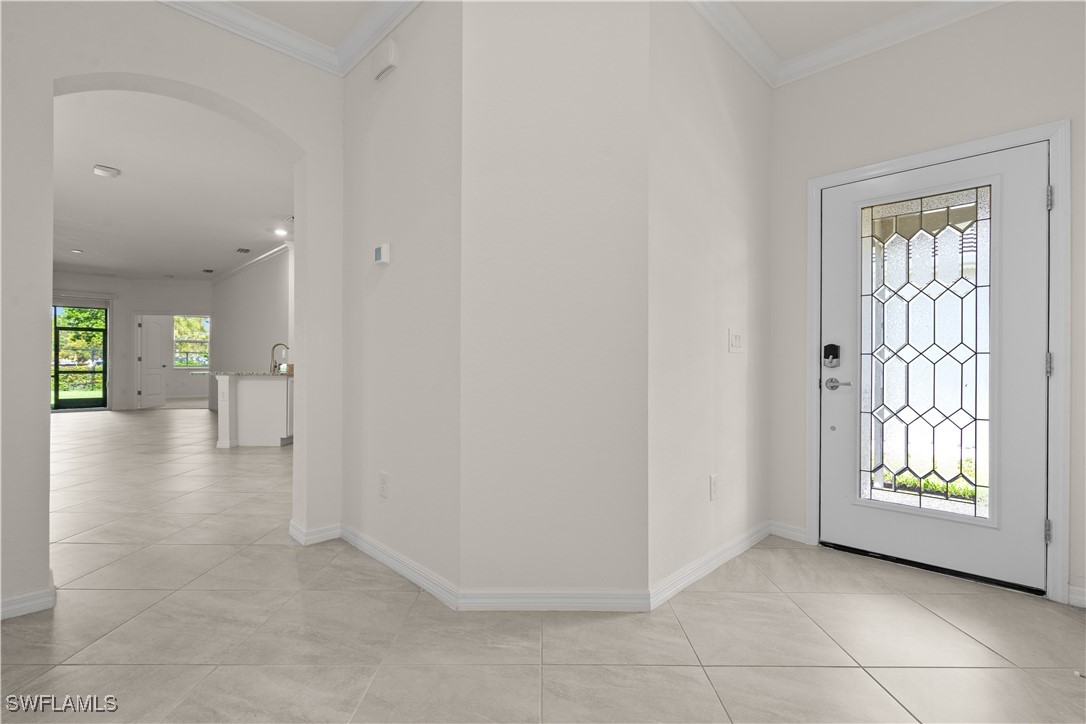 4240 Lemongrass Dr Property Photo 3
