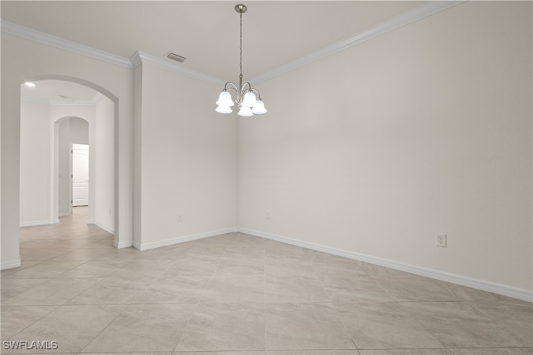 4240 Lemongrass Dr Property Photo 5