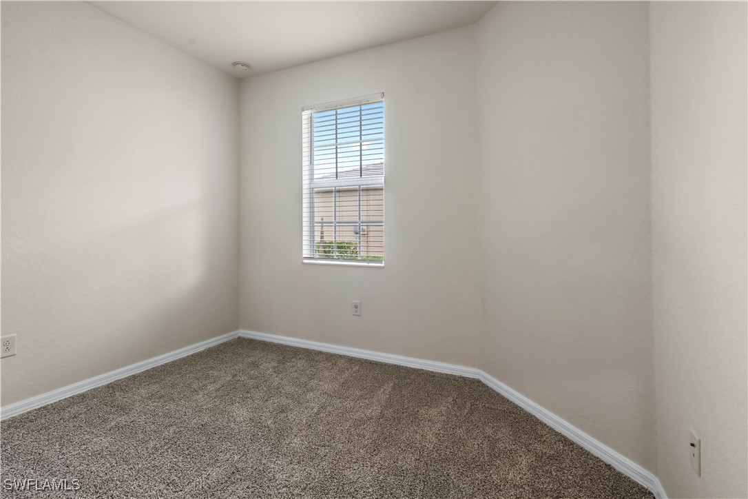 4244 Lemongrass Dr Property Photo 21