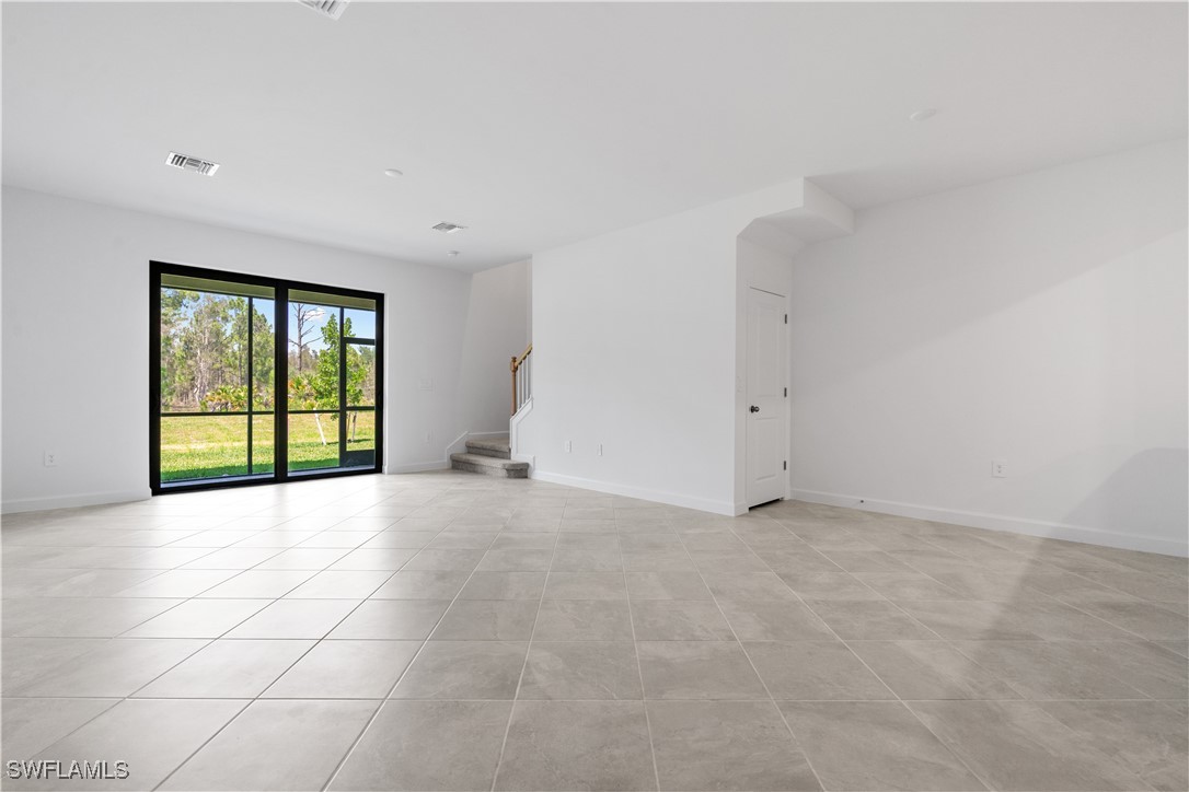 14156 Gardeners Way Property Photo 10