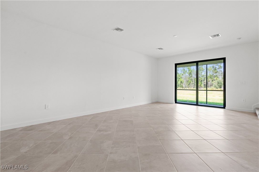 14156 Gardeners Way Property Photo 11
