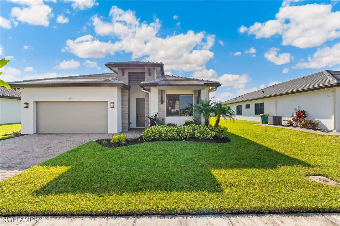 5080 Isidora Ln Property Photo 2