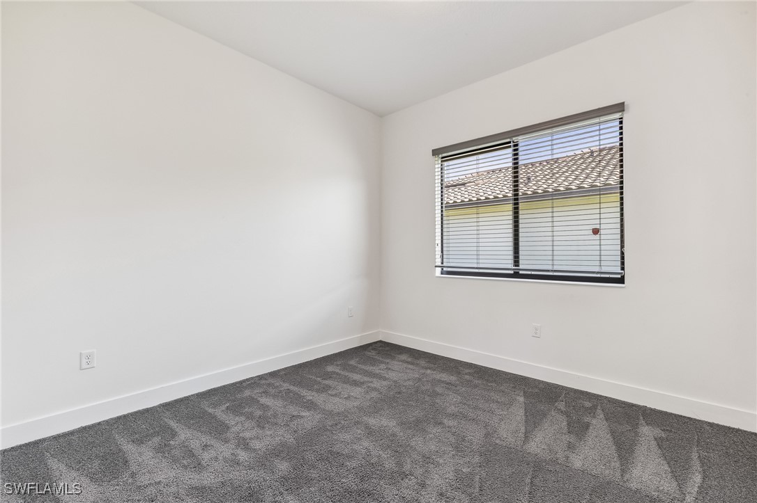 5080 Isidora Ln Property Photo 11