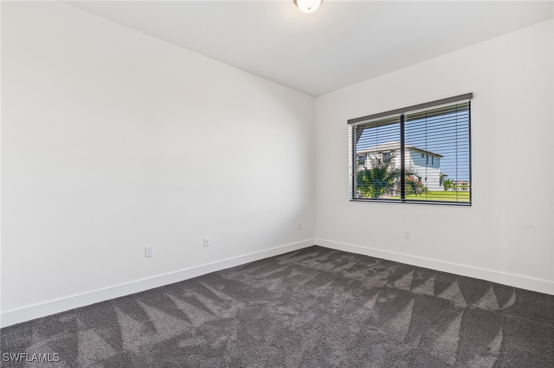 5080 Isidora Ln Property Photo 14