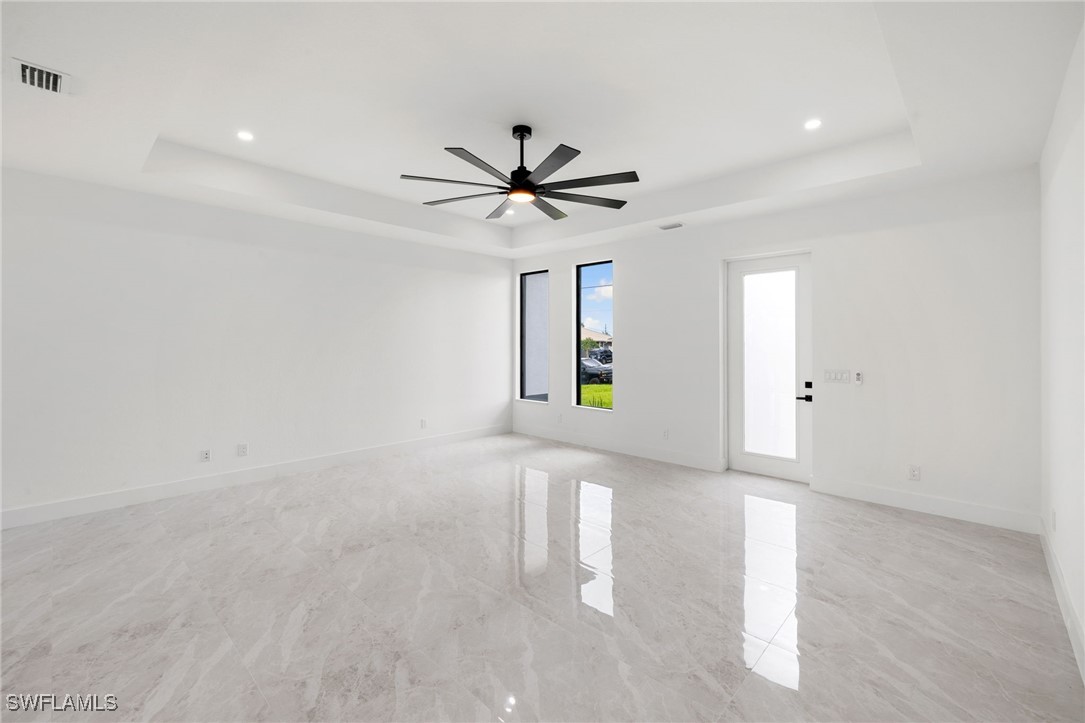 2507 Nw Embers Ter Property Photo 5