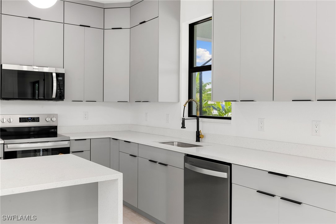 2507 Nw Embers Ter Property Photo 19