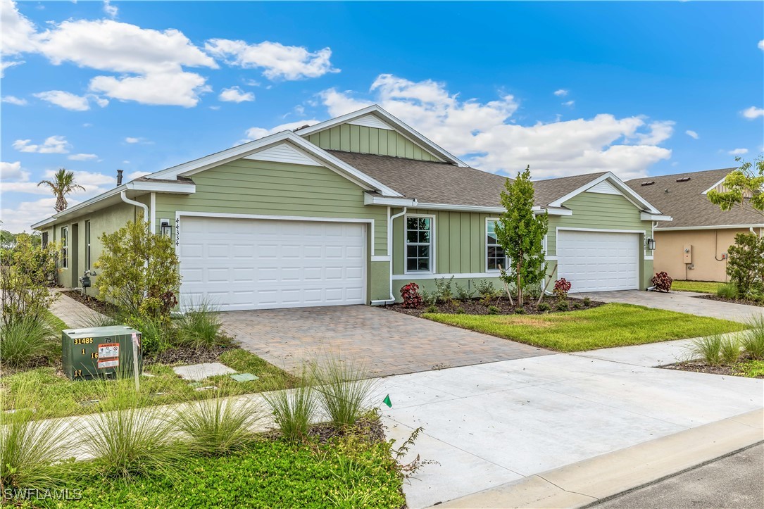 44334 Frangipani Way Property Photo 1