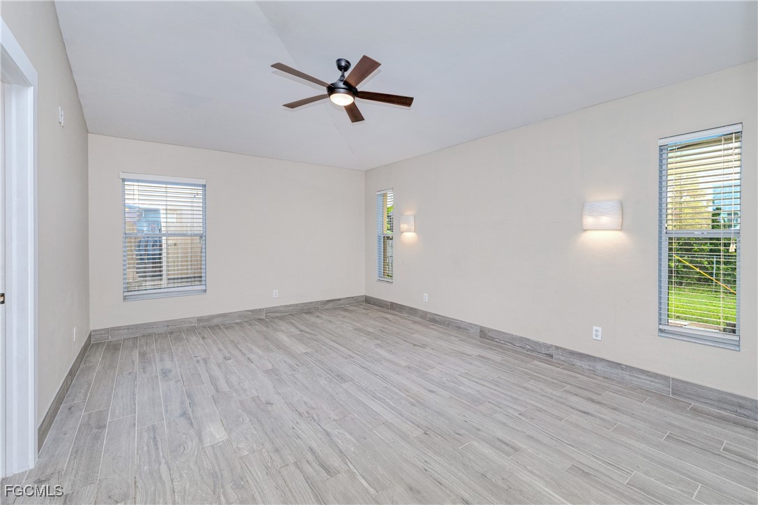 9155 Aster Rd Property Photo 8
