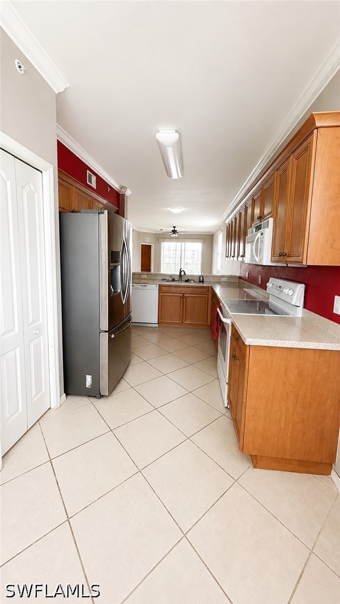 8490 Kingbird Loop 930 Property Photo 5