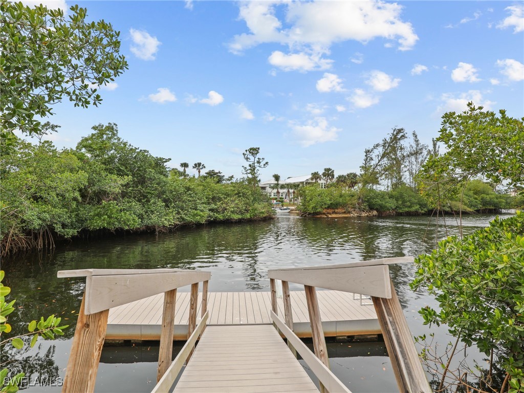 17243 Hidden Estates Cir Property Photo 43