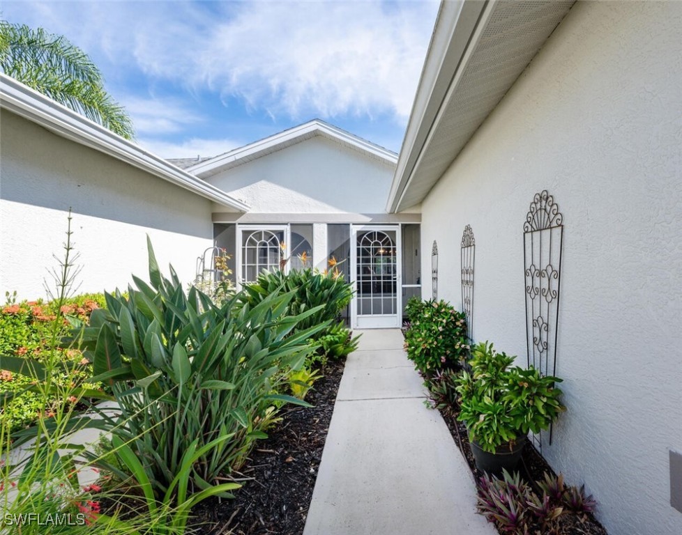 6284 Shadowood Cir 1602 Property Photo 1