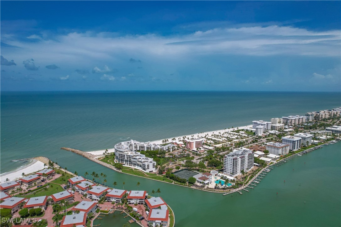 2400 Gulf Shore Blvd N 203 Property Photo 31
