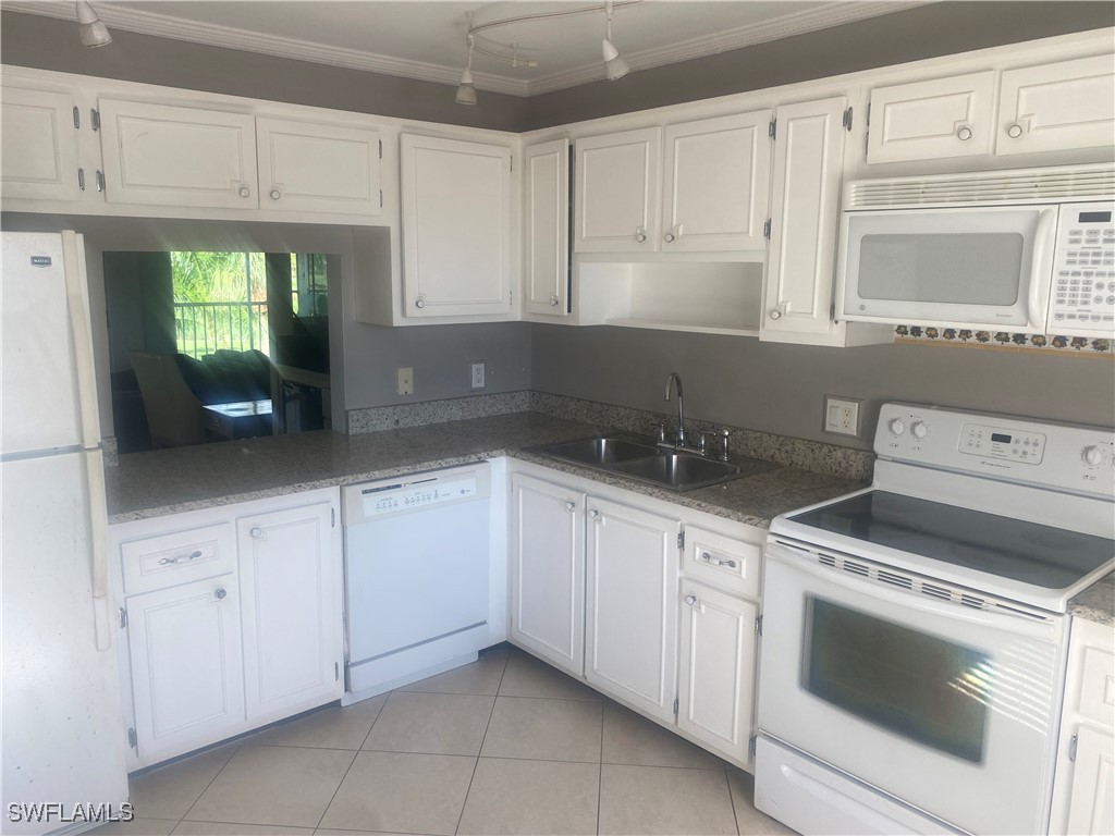 123 Palm Dr 2862 Property Photo 6