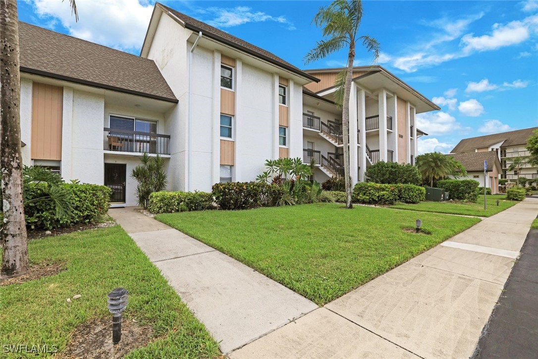 1510 Imperial Golf Course Blvd 111 Property Photo 2