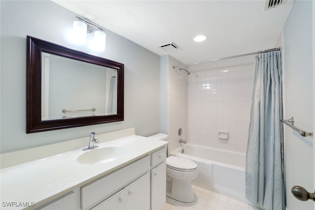 1510 Imperial Golf Course Blvd 111 Property Photo 17