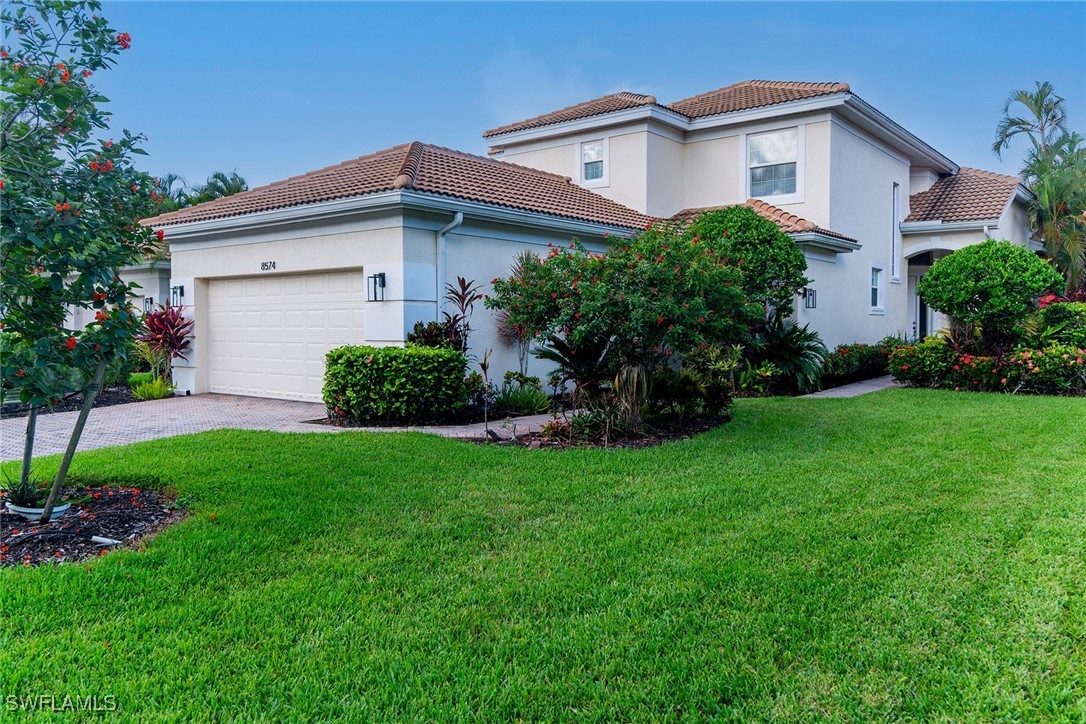 8574 Pepper Tree Way Property Photo 1