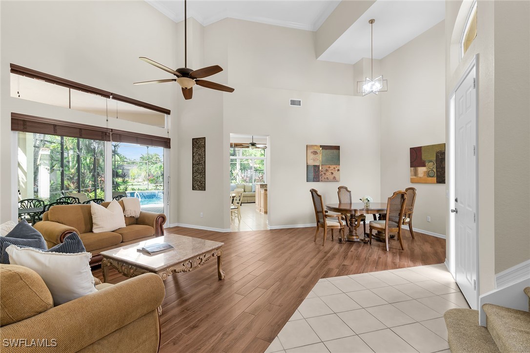 8574 Pepper Tree Way Property Photo 3