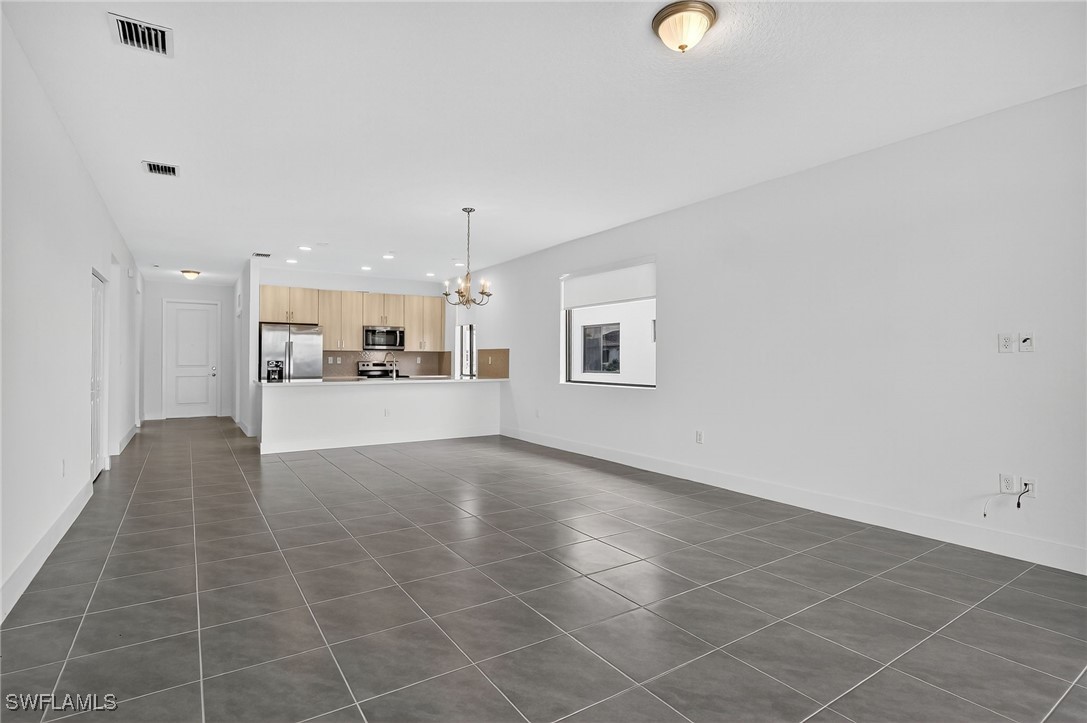 5265 Lamone Ln Property Photo 7