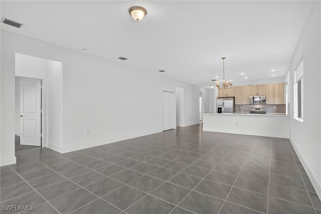 5265 Lamone Ln Property Photo 9