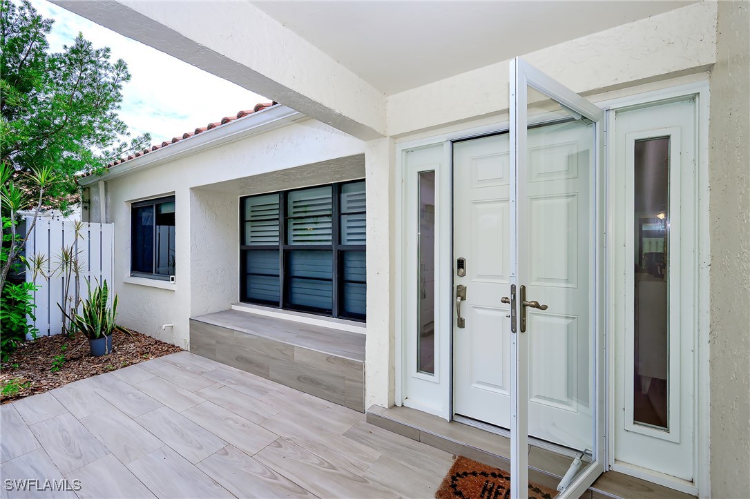 719 Reef Point Cir 13 Property Photo 4