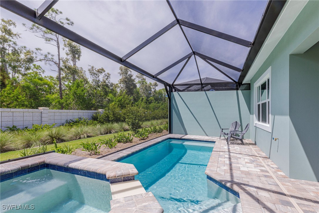 8909 Yucatan Ct Property Photo 6