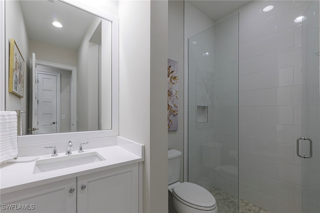 8909 Yucatan Ct Property Photo 19