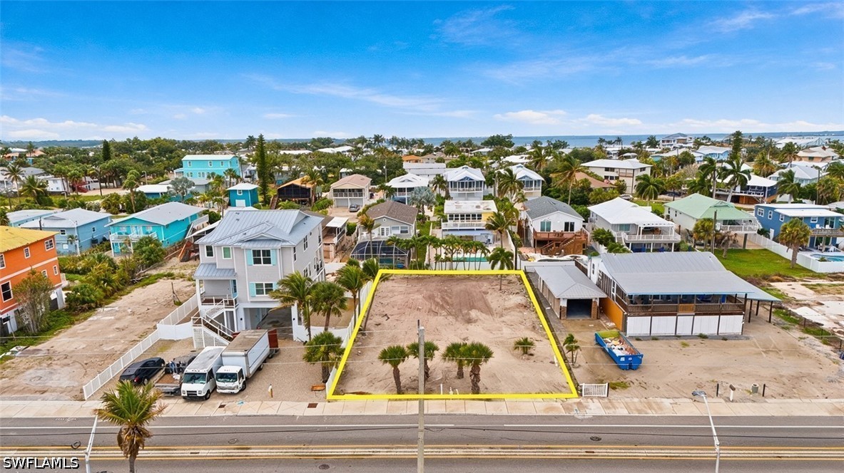 5551 Estero Blvd Property Photo 8