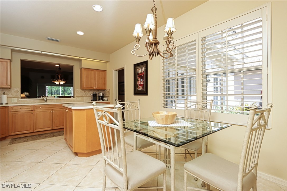 5815 Persimmon Way Property Photo 7