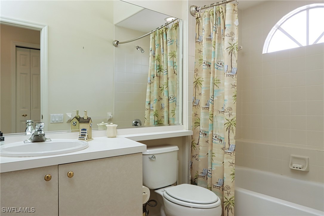 5901 Ashford Ln Property Photo 20