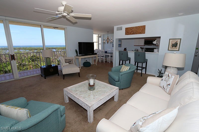 5550 Heron Point Dr 504 Property Photo 3