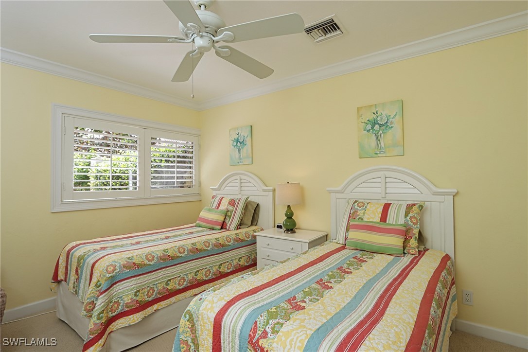 6810 Sand Pointe Cir 4.26 Property Photo 14