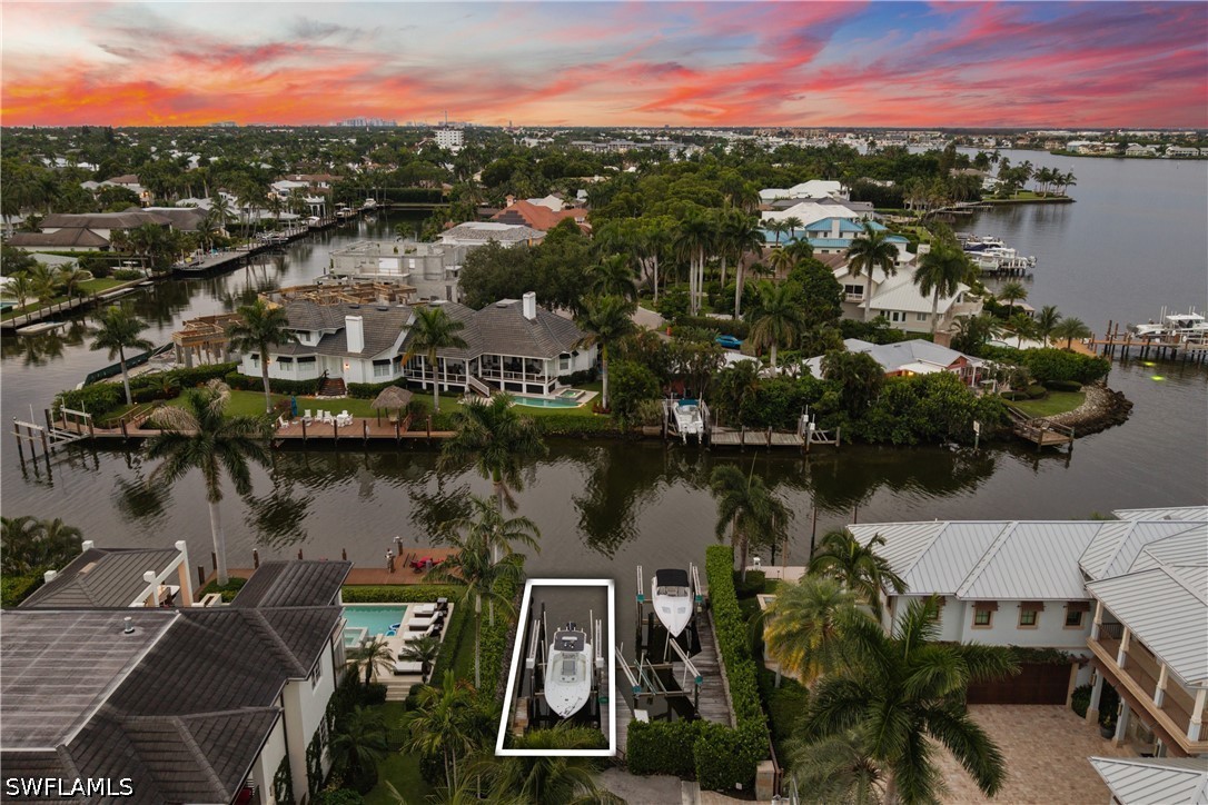 2131 Marina Dr Property Photo 3