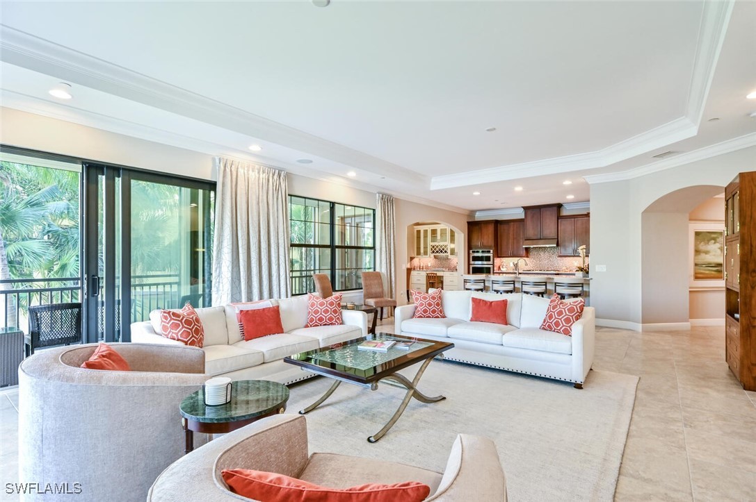 2764 Tiburon Blvd E 3-101 Property Photo 1