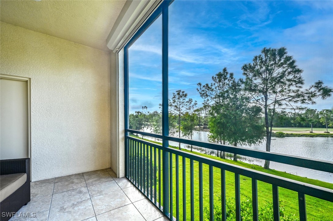 2764 Tiburon Blvd E 3-101 Property Photo 6