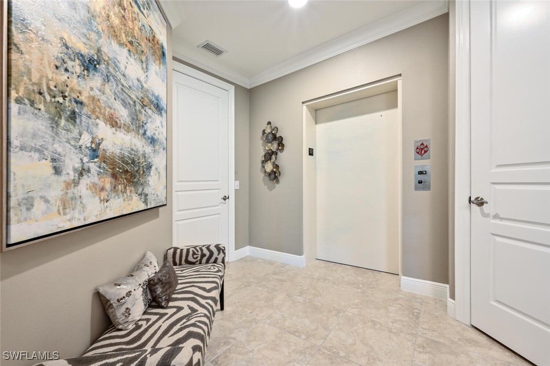 2764 Tiburon Blvd E 3-101 Property Photo 8
