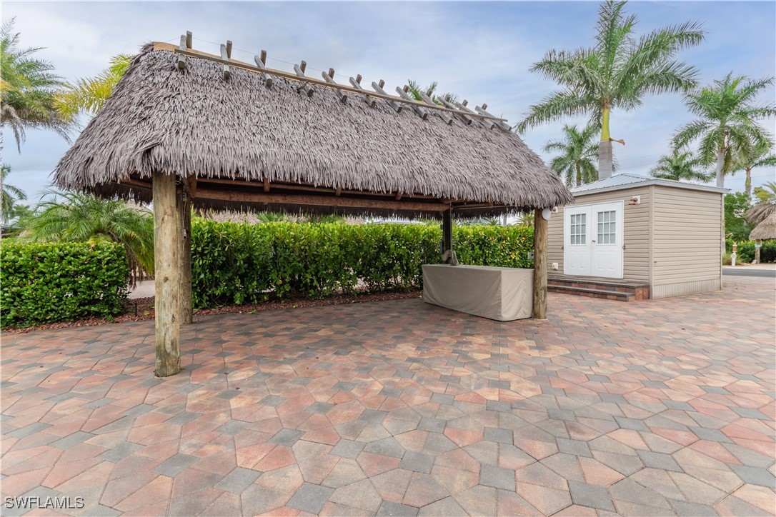 225071628 Property Photo 10