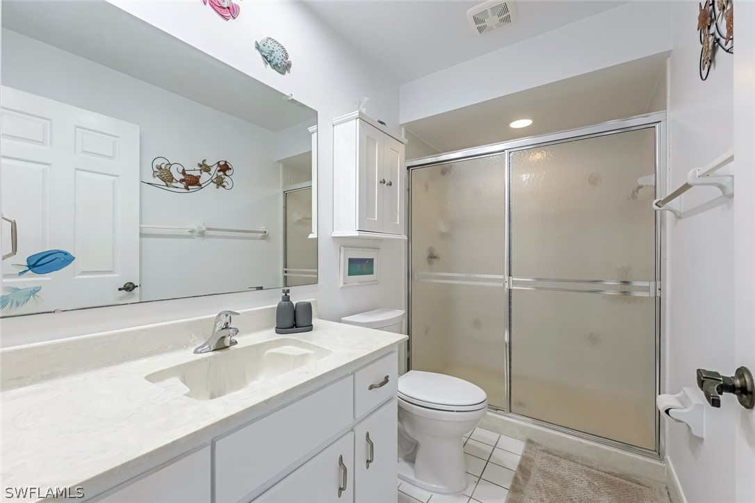 509 Roma Ct 202 Property Photo 14