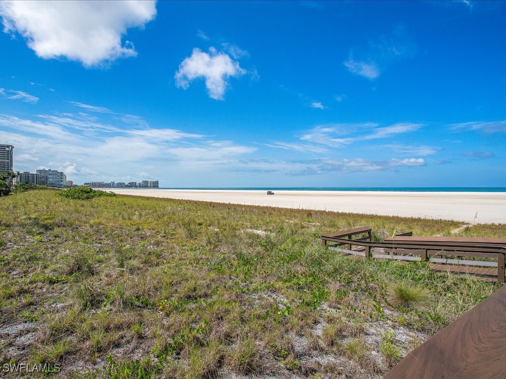 180 Seaview Ct 901 Property Photo 22