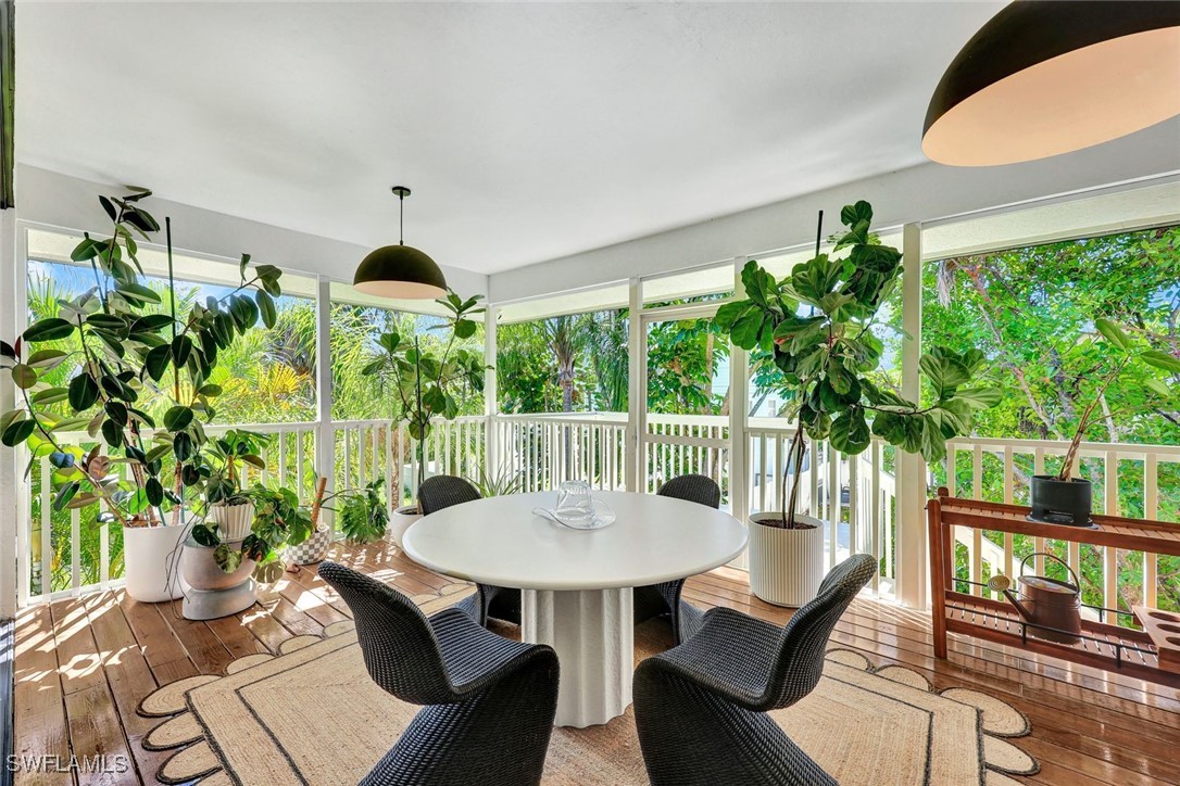 746 Park Ave Property Photo 15