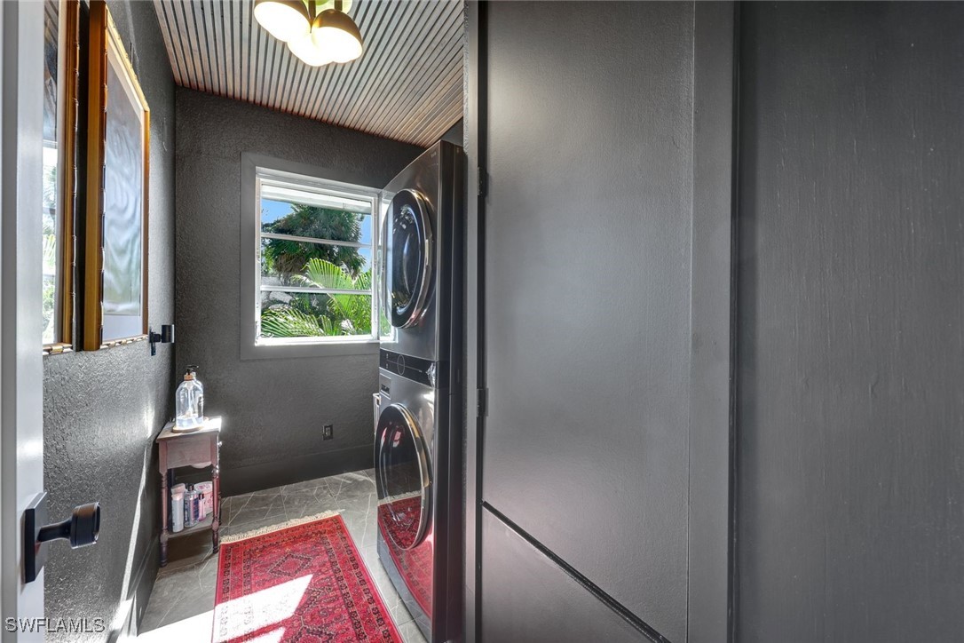 746 Park Ave Property Photo 20