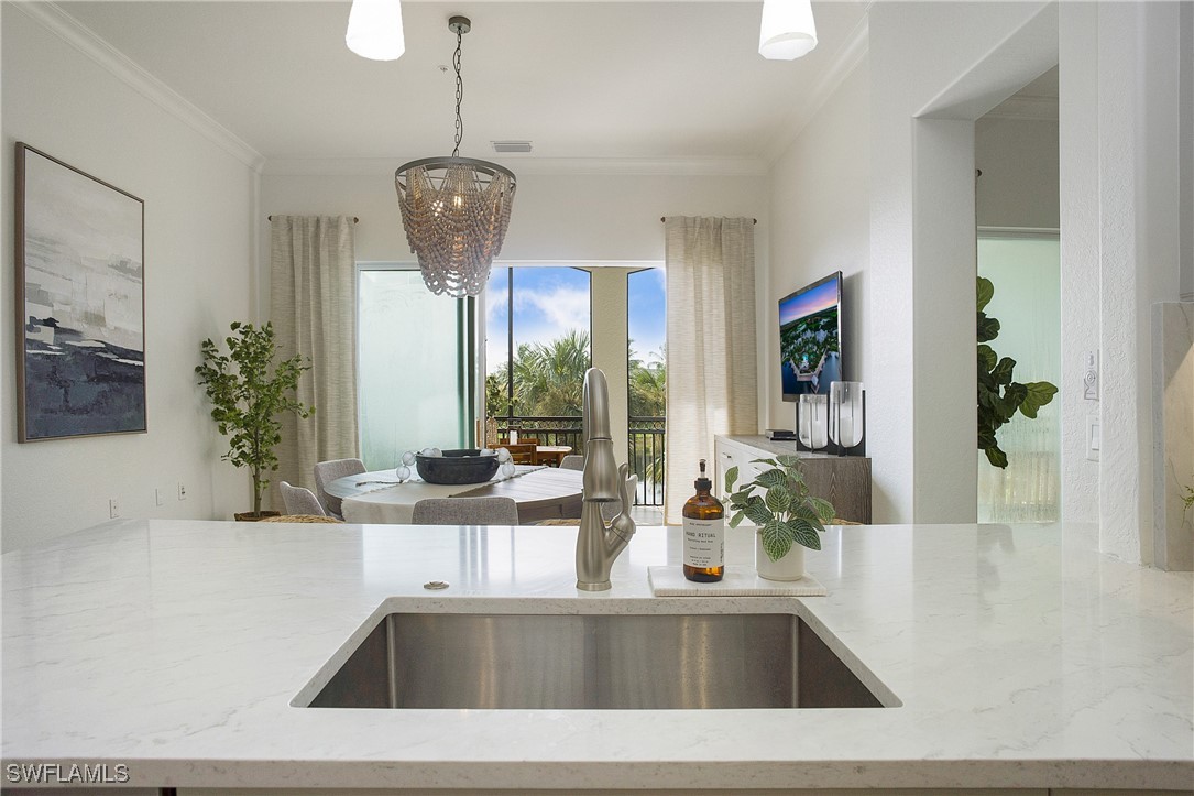 225072534 Property Photo 12