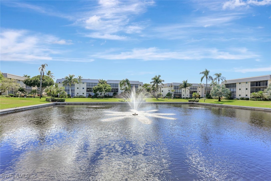 788 Park Shore Dr E39 Property Photo 8