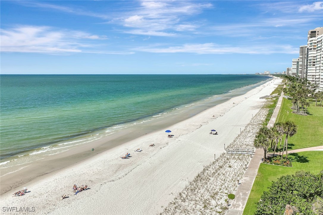 788 Park Shore Dr E39 Property Photo 35