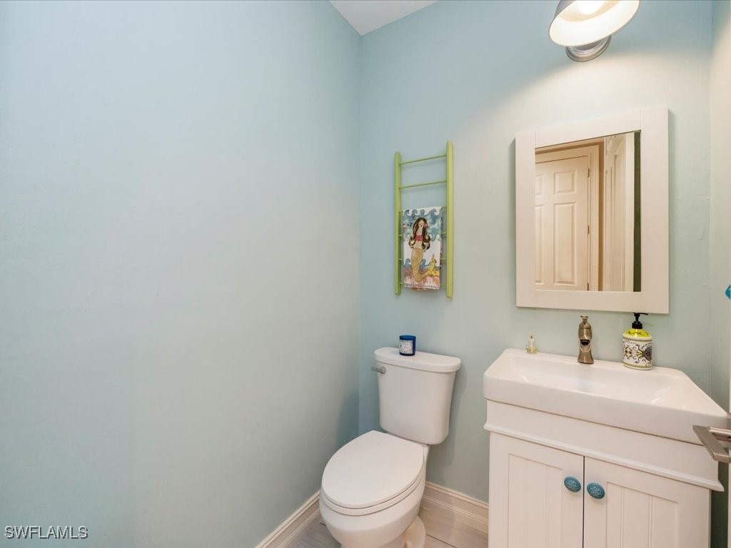 9566 Gulf Shore Dr 102 Property Photo 16