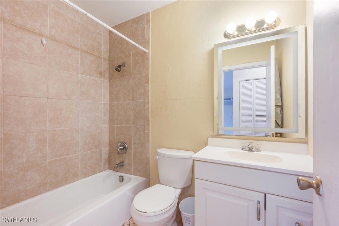 1062 Hartley Ave 110 Property Photo 11