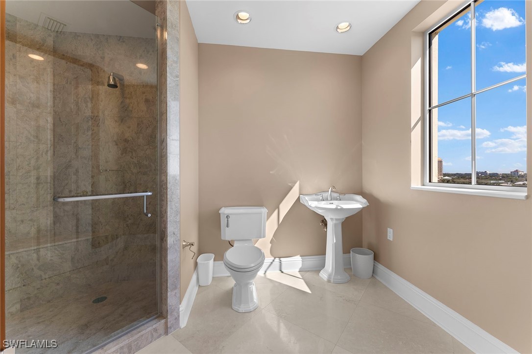 81 Seagate Dr 801 Property Photo 31