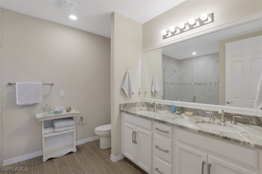 14663 Edgewater Cir Property Photo 15
