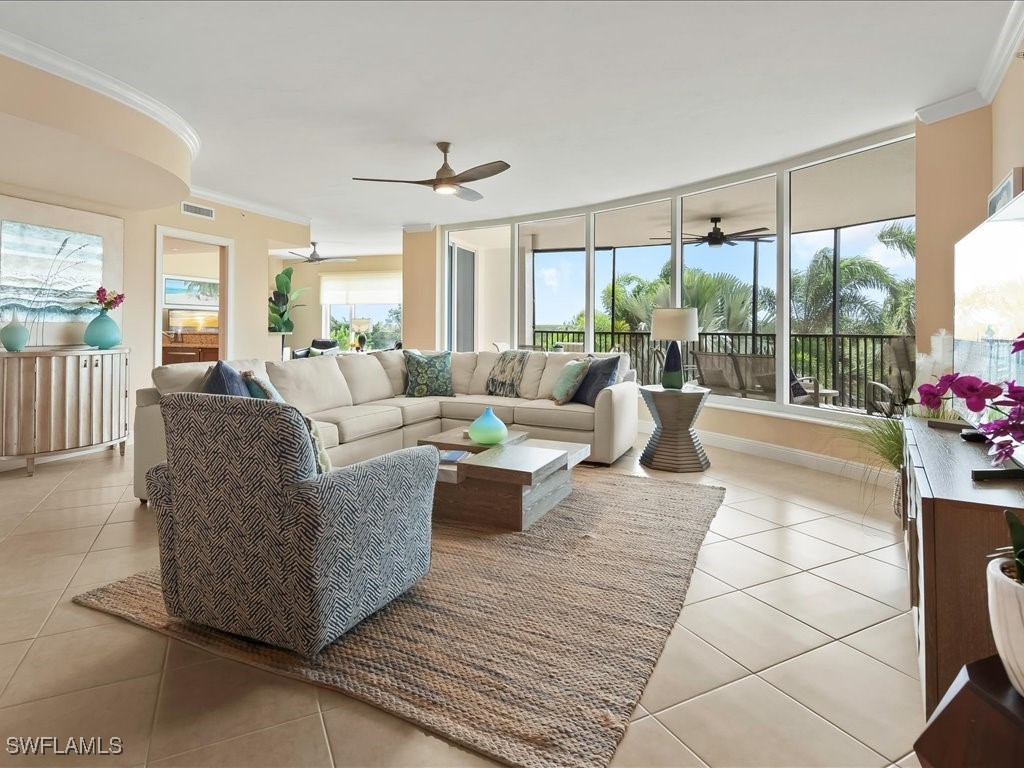 225073308 Property Photo 3