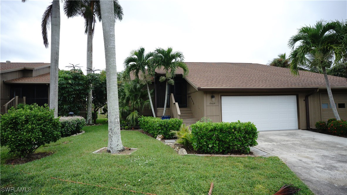 17625 Island Inlet Ct Property Photo 1